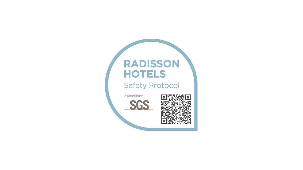 Radisson Gurugram Sohna Road City Center Gurgaon Bagian luar foto